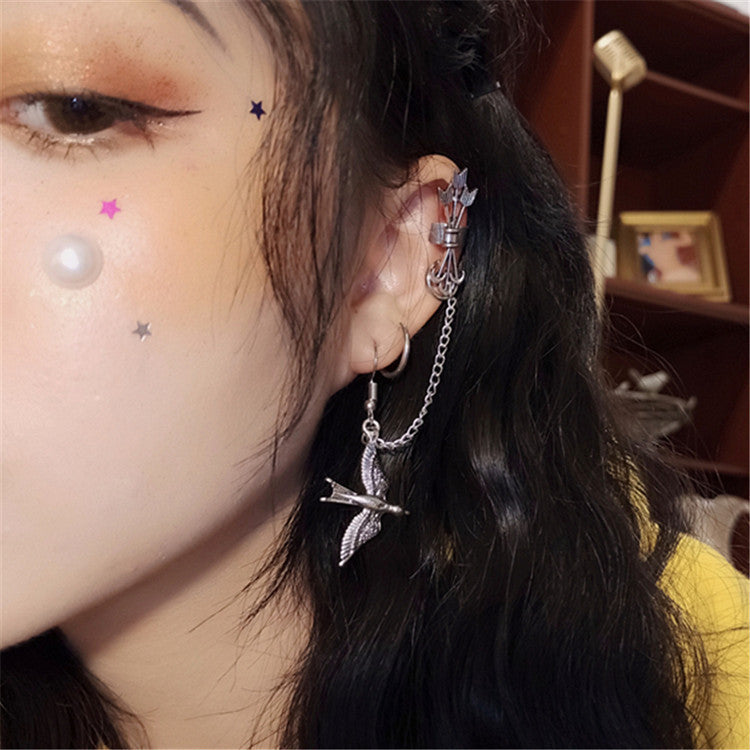 Cool Punk Retro Swallow Ear Clip