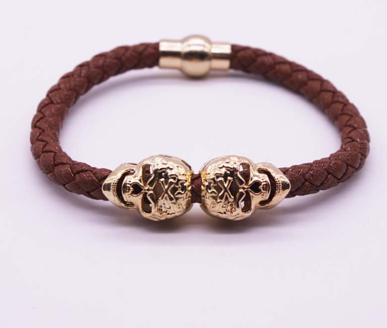 Explosion bracelet Punk style popular vintage braided skull bracelet