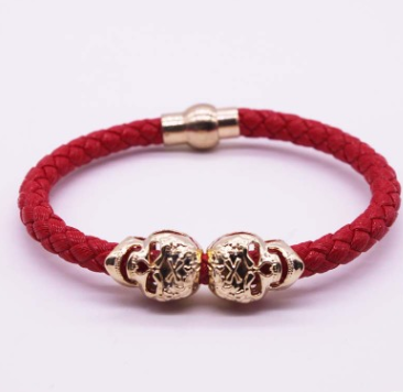 Explosion bracelet Punk style popular vintage braided skull bracelet